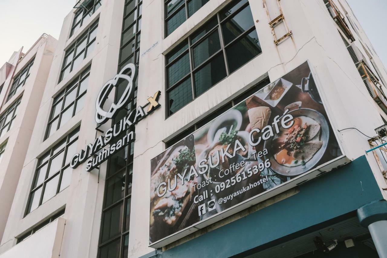 Guyasuka X Suthisarn Bangkok Buitenkant foto